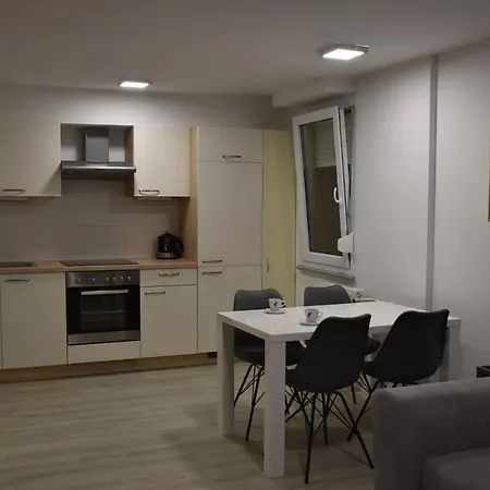 Beautiful Apartment By The Tivoli Park, Ljubljana